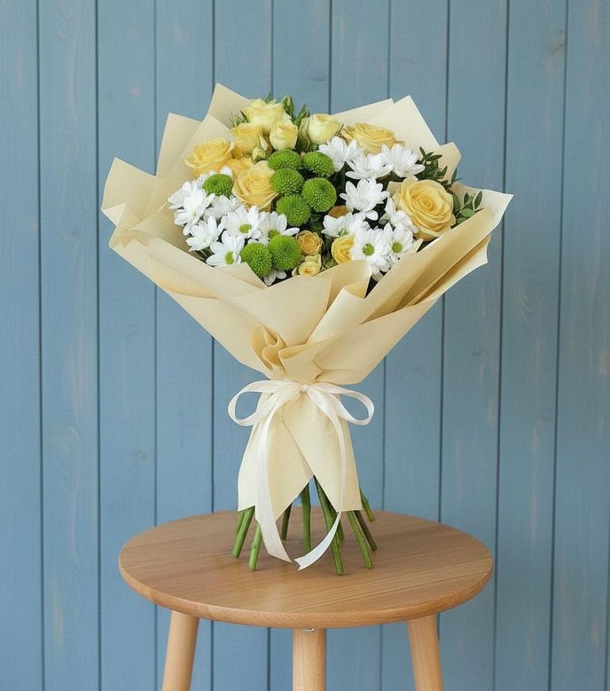 Букет цветов из: Хризантемы и Розы в Родыках