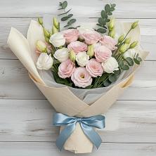 Букет цветов из:  Лизиантусы в Родыках