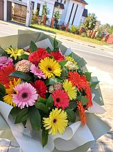 Букет цветов из:  Герберы #REPLACE_PRED# Родыках