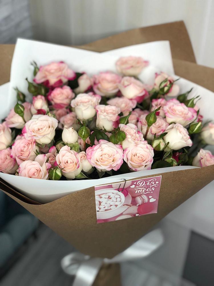 Букет цветов из: Розы в Родыках