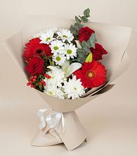 Букет цветов из:  Розы, Хризантемы, Герберы и Лилии в Родыках