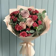 Букет цветов из:  Гвоздики и Розы в Родыках